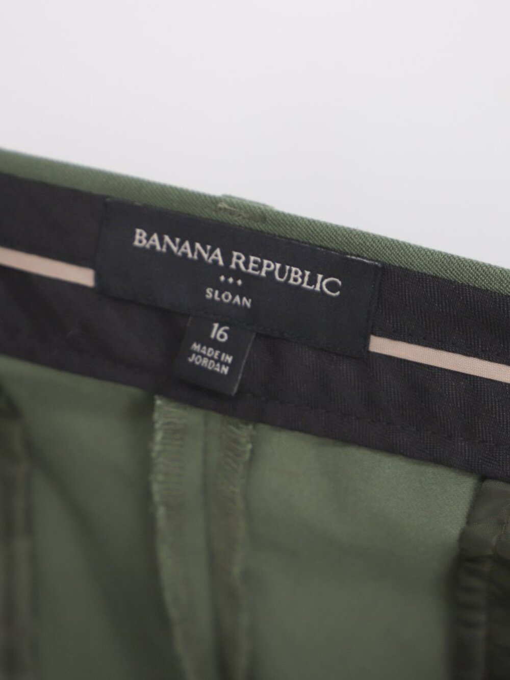 BANANA REPUBLIC Sloan Slim Pants in Olive Green Size 16 - Picture 6 of 8